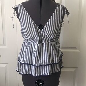 Anthropologie Edme & Esyllte Blue and White Striped Tiered Top, Size 0 🔴